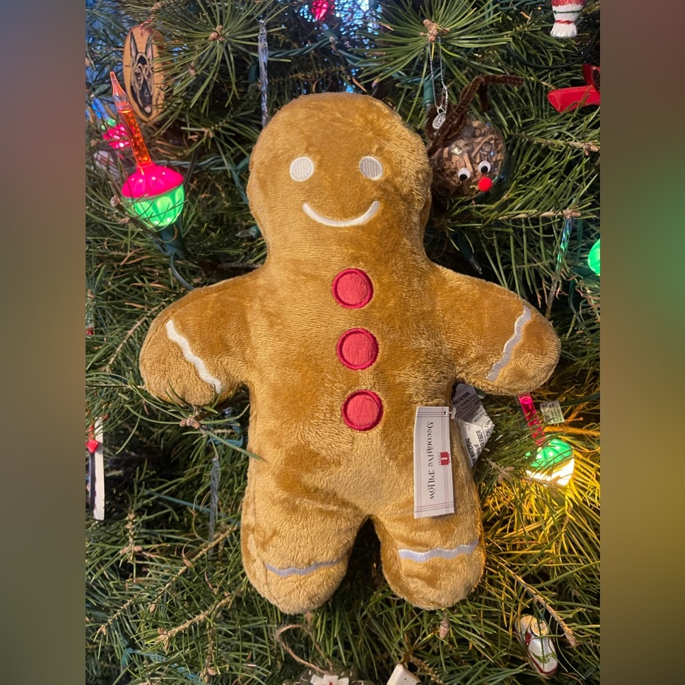 Gingerbread Man & Christmas Tree Pillow Set - Picture 2 of 4